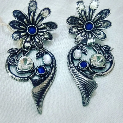JG07 Oxidised Earrings
