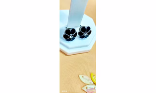 JE016 Black Color Meenakari Enamel Bronze Ear Tops