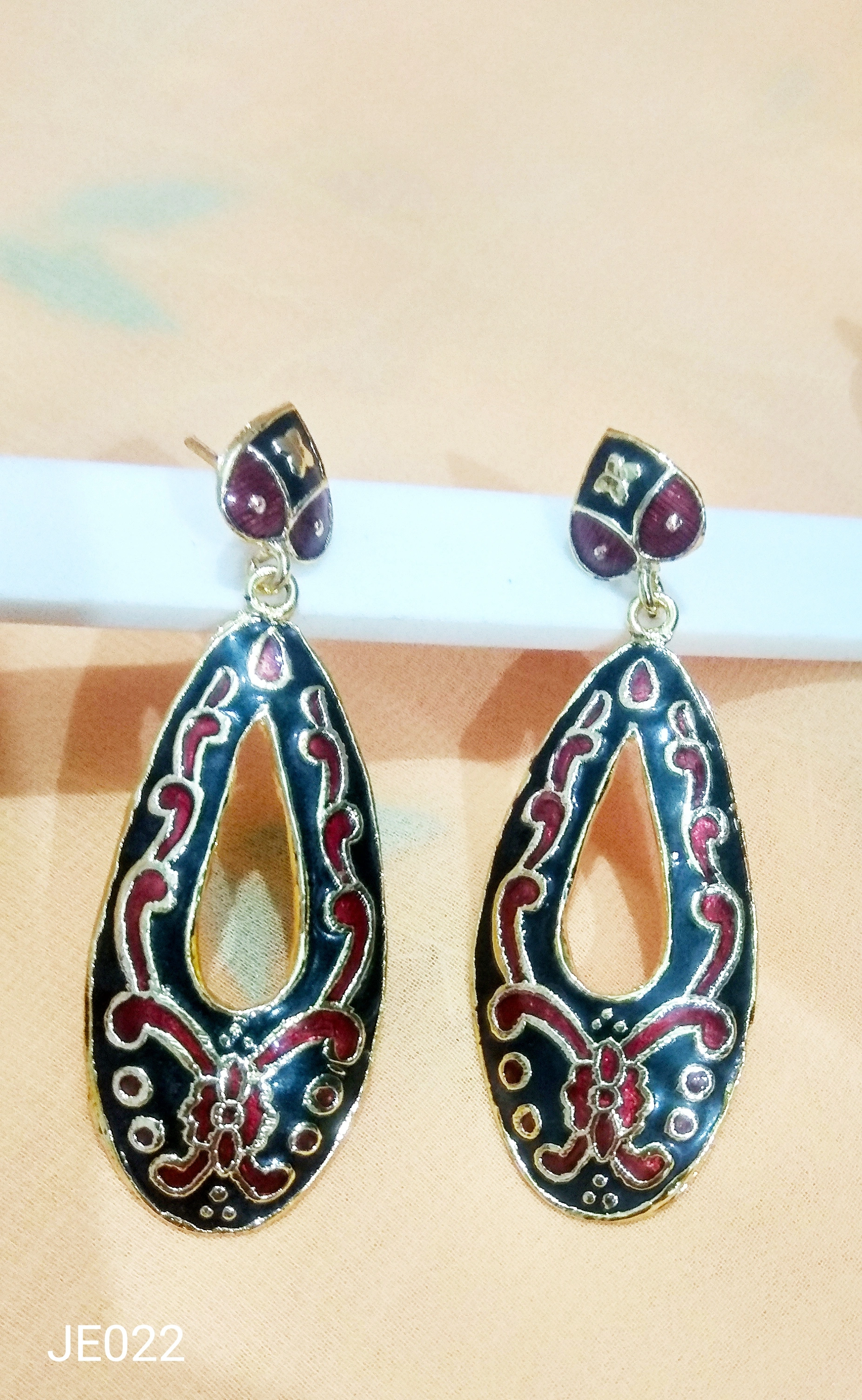 JE022 Meenakari Enamel Bronze Earrings-2