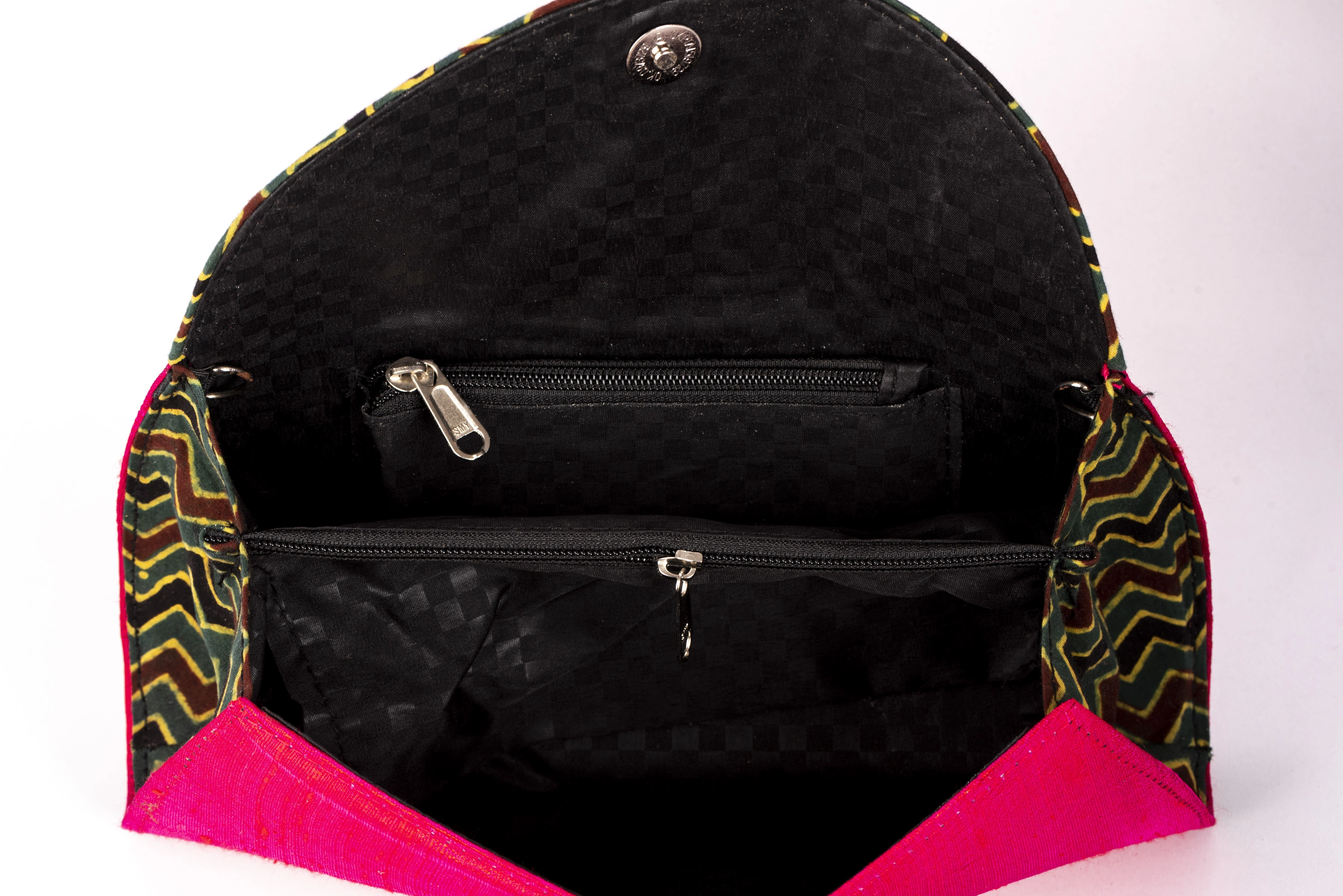 Handcrafted Magenta Dupion Silk Ajrakh Clutch-3