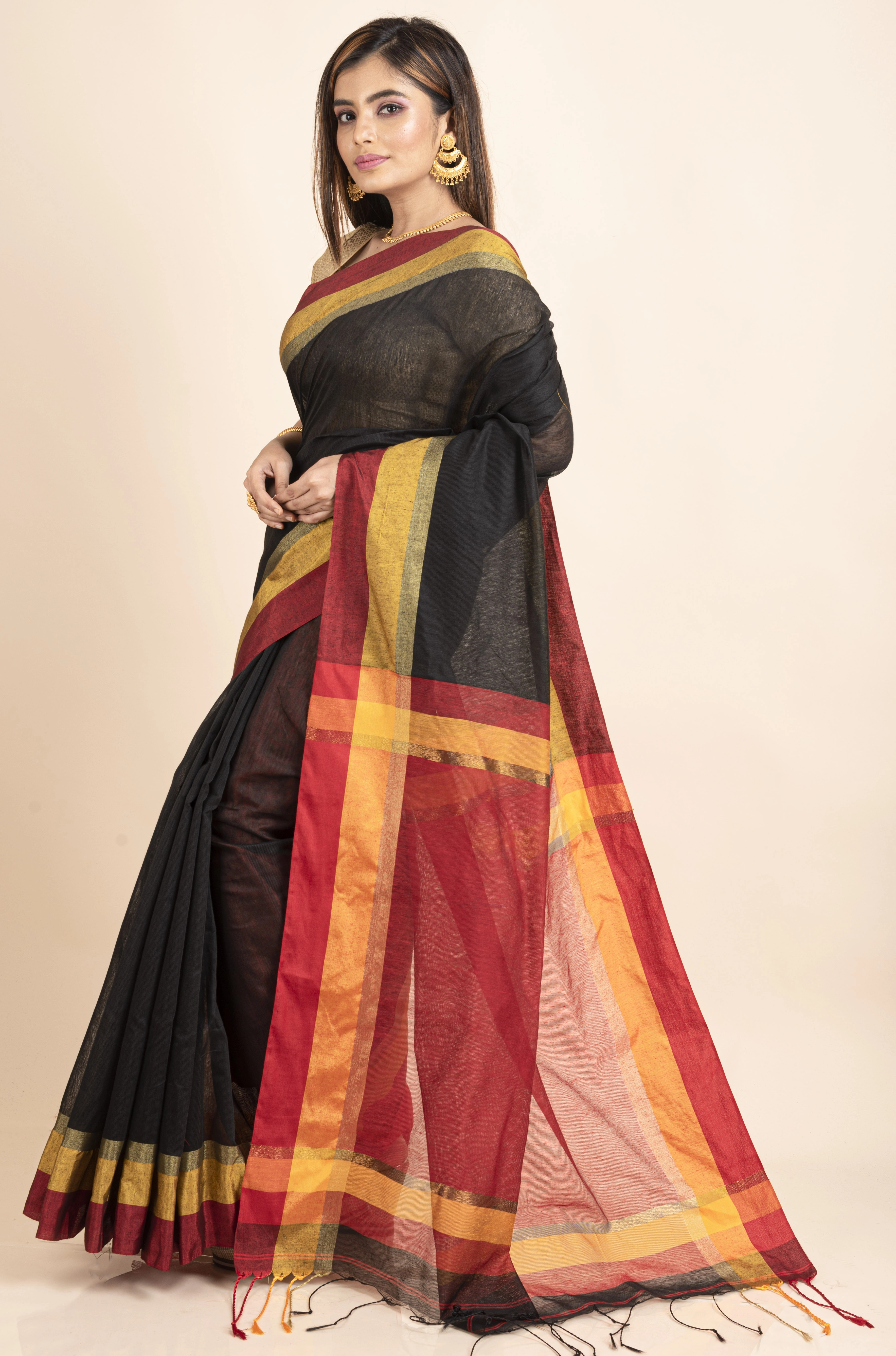 Black Cotton Handloom  with Red Pallu Saree-Black-Cotton-One Size-Saree-Female-Adult-3