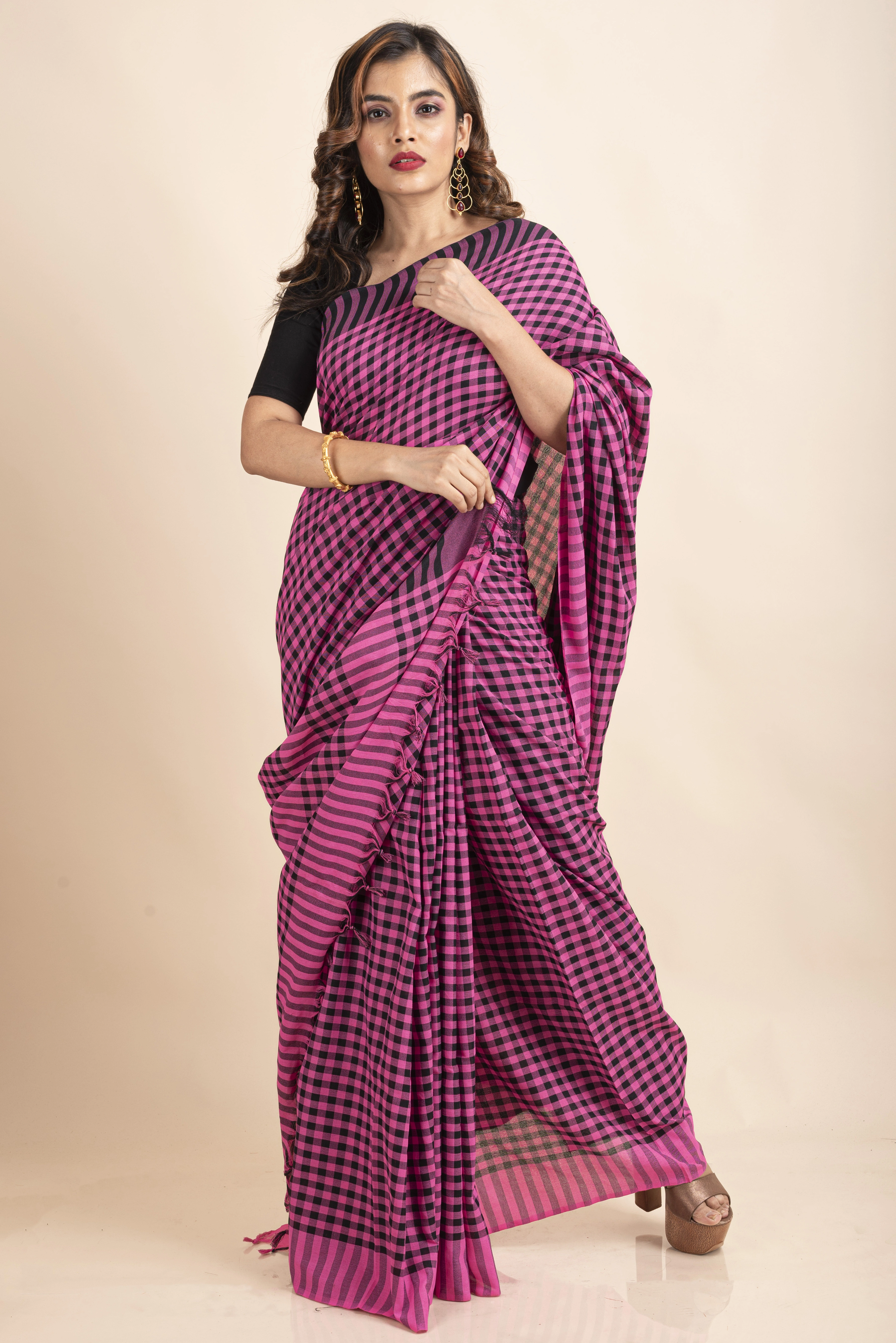 Pink Black Cotton Checkered Gamcha Saree-Pink-Cotton-Free-Female-Adult-2