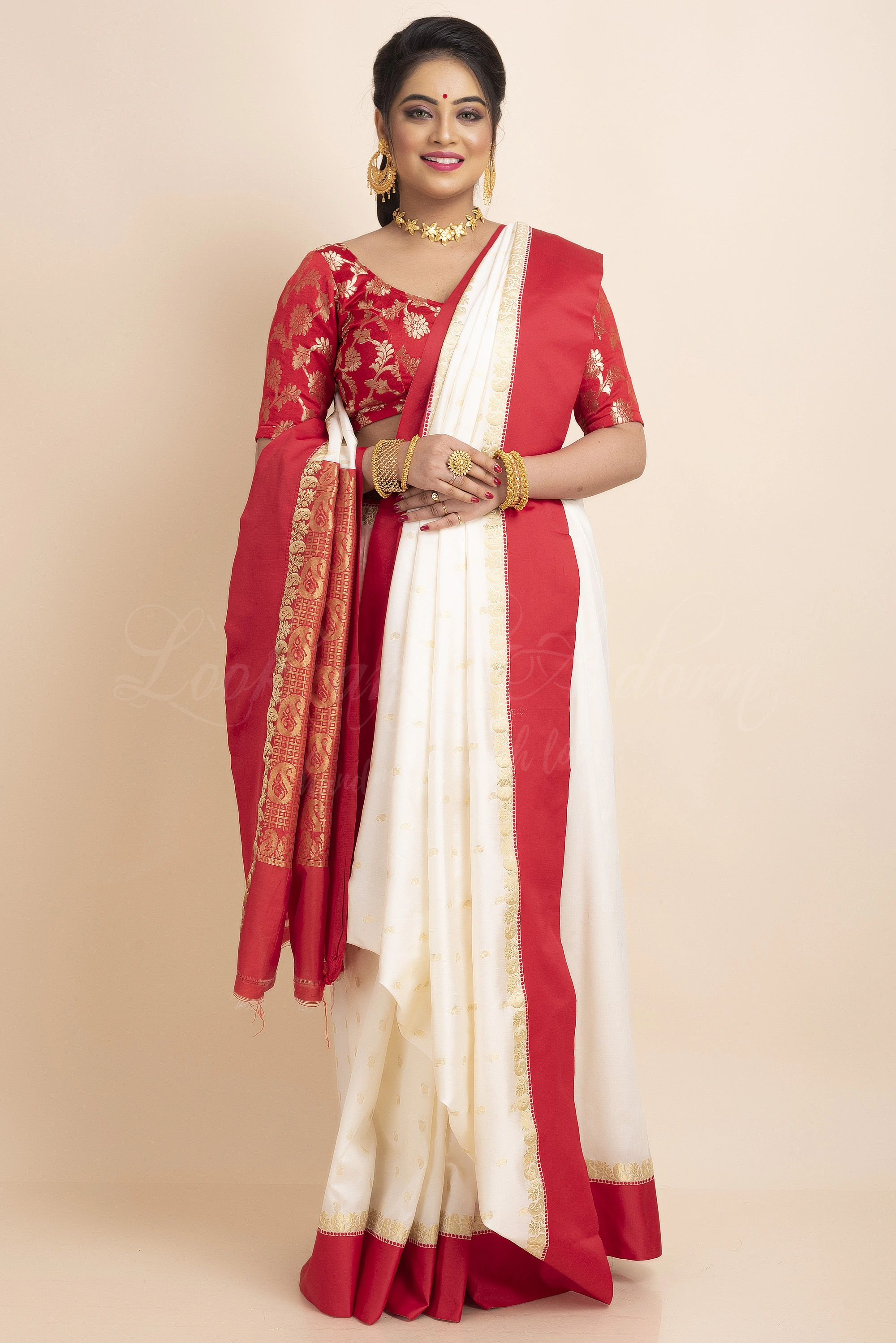 White Red Border Garad Kanchipuram Style Golden Zari Work Art Silk Saree with Blouse Piece-LAAGKASWBP06