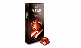 Fabelle Luxury Chocolates Strawberry Cheese Centre Filled Bar Infused with Cheese Mousse and Strawberry 131g