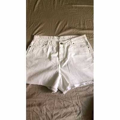 masti denim shorts (female)
