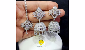 Diamond Earrings and Mang Tikka