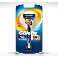 FUSION® PROGLIDE® MANUAL RAZOR WITH FLEXBALL TECHNOLOGYTM