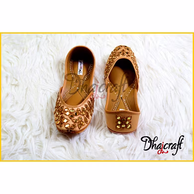 LOOKING GLASS JUTTI-DC010-4