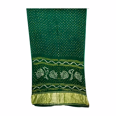 kala sanskruti retail private limitade all over green color art silk bandhani saree