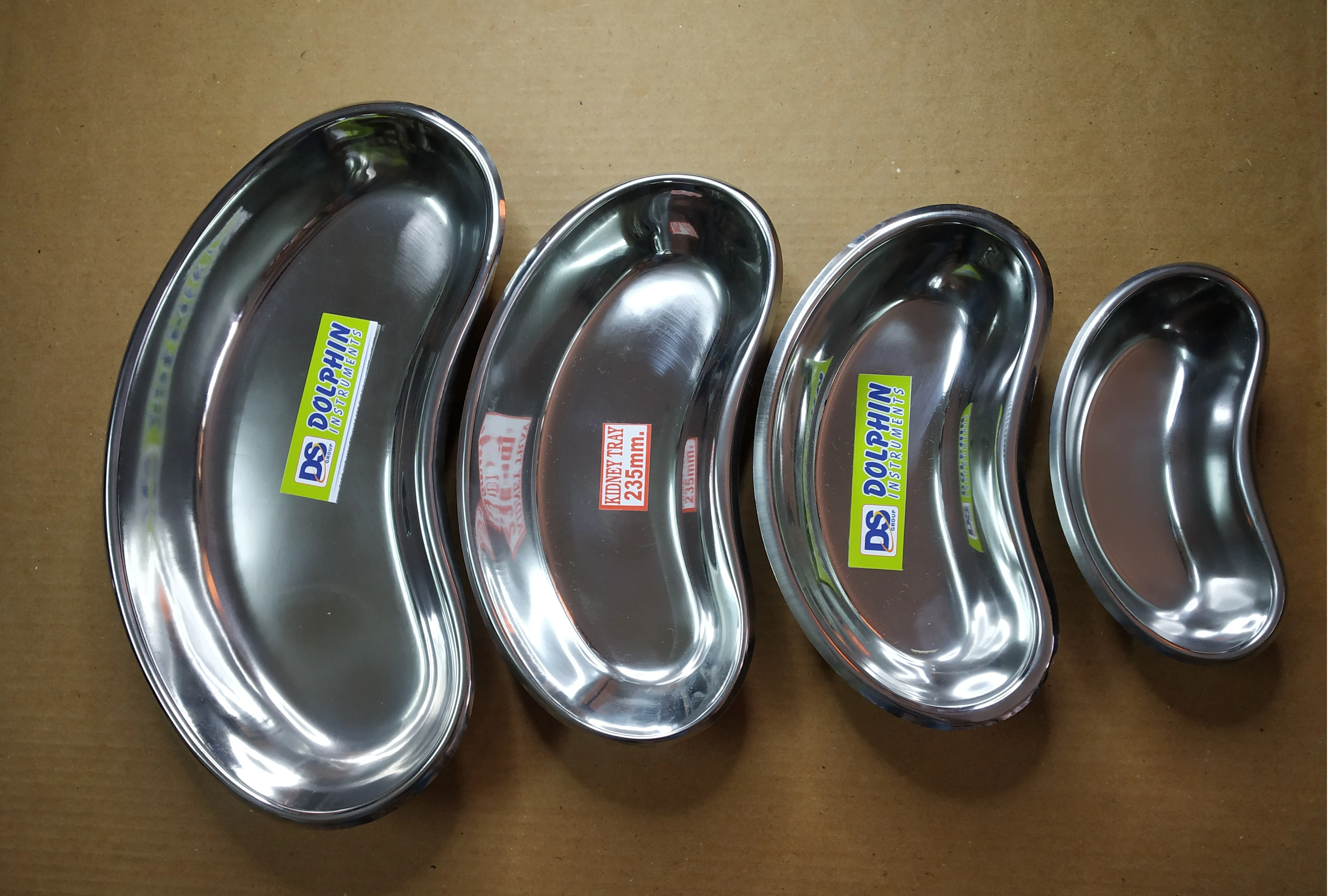 Kidney Tray-6 Inch ( Economy)-1