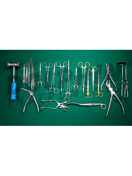 T.K.R. AND T.H.R. INSTRUMENTS  SET - A-DS0114
