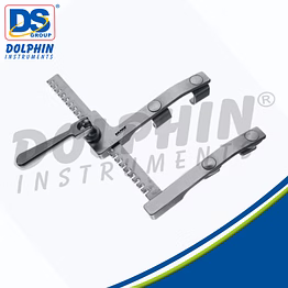 finochitto retractor 4 blade medium