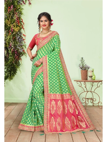Banarasi Silk Contrast Pallu Saree in Teal Green-E684