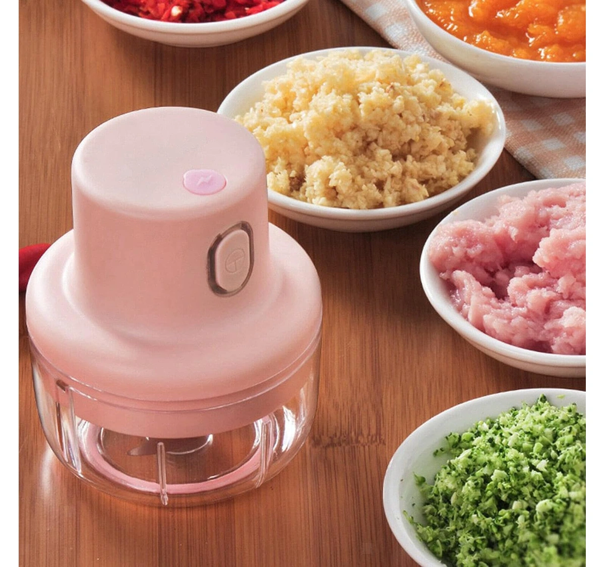  Electric Mini Garlic Chopper, Portable Food Processor,  Vegetable Chopper Onion Mincer, Cordless Meat Grinder with USB Charging for  Vegetable, Pepper, Onion, Baby Food, Seasoning, Nuts (BPA-Free): Home &  Kitchen