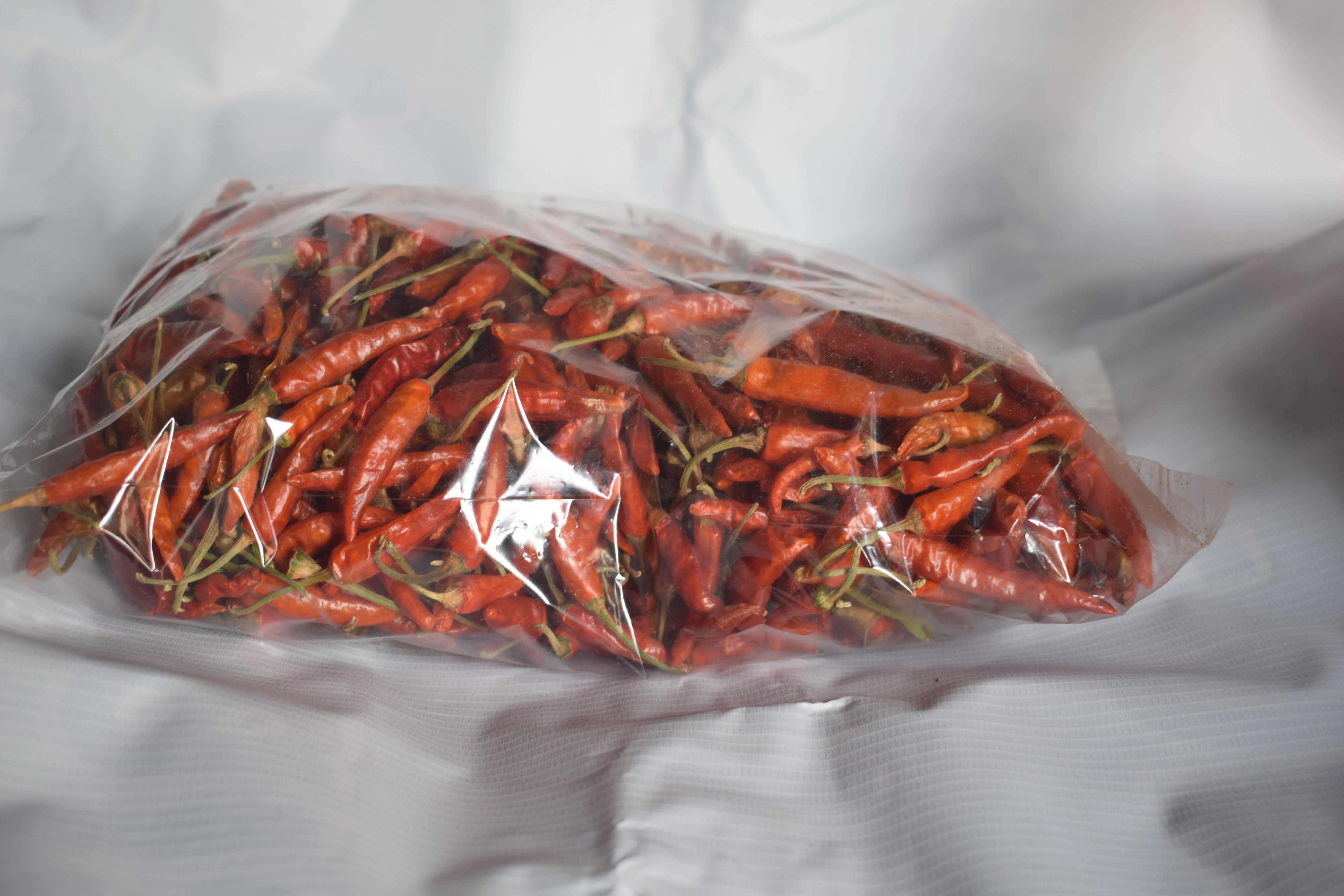 Dry Lanka (Dry Red Chilli) - 250 gm-JMATB_768108_TB1112_DLDRC_1