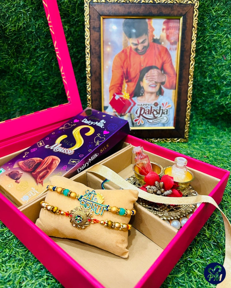 Personalized Raksha Bandhan Sibling Love Hamper-rakhihamperpack02