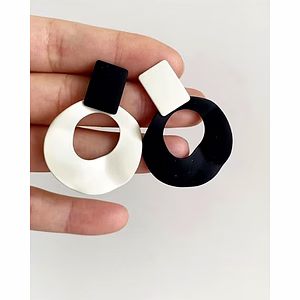 Geometric Irregular Circle Earrings – Stylish Women's Accessories | Print Magical Gifts