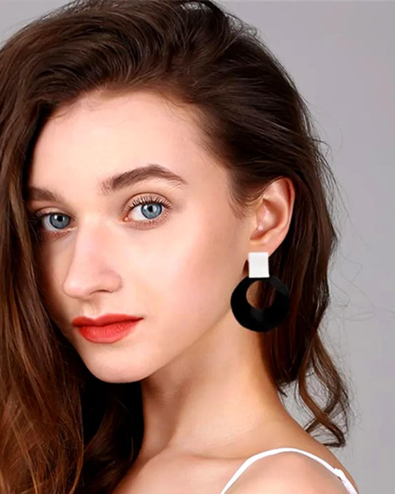 Geometric Irregular Circle Earrings – Stylish Women's Accessories | Print Magical Gifts by Print Magical Gifts