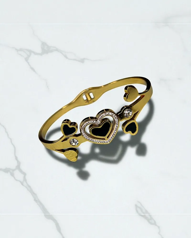 Heart Gold Anti-Tarnish Bracelet for Women | Print Magical Gifts by Print Magical Gifts