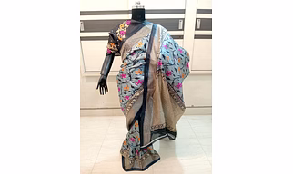 Exquisite Banarasi Saree Print with Special Blouse