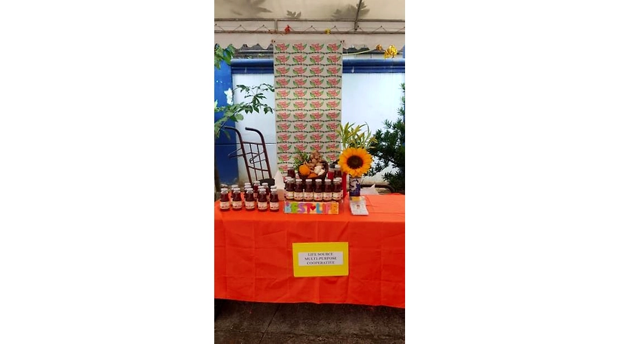 Cooperative Trade Fair and Exhibits