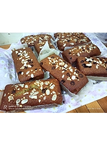 Banana Moist Cake