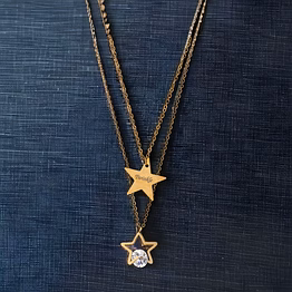 red moments personalized gold ladies chain pendant pr-184 with text engraving
