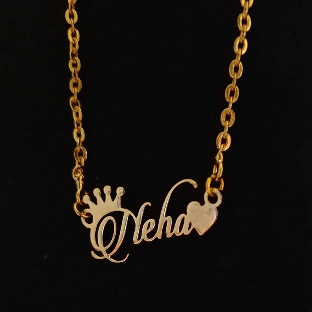 Personalized Crown With Heart Name Necklace CNC08-Gold-4