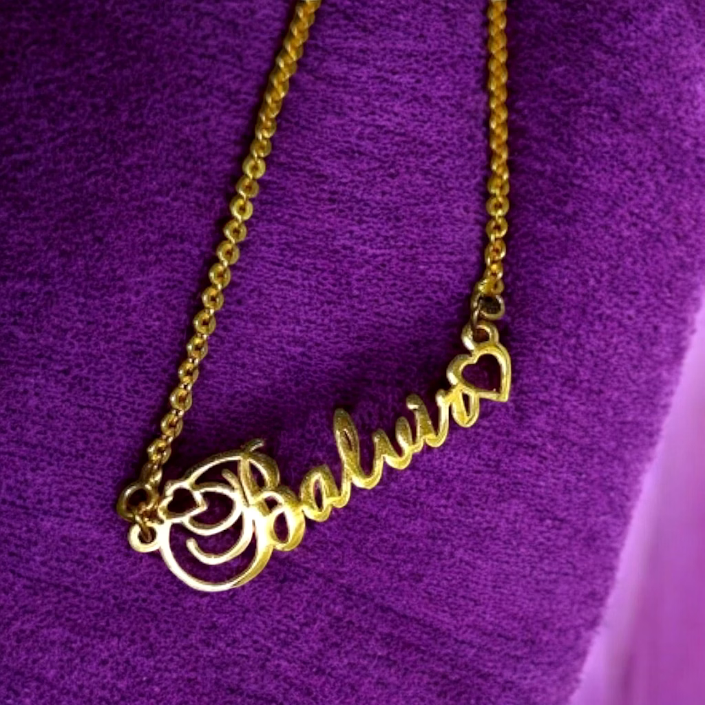 stylish single name locket - customizable text pendant cnc03