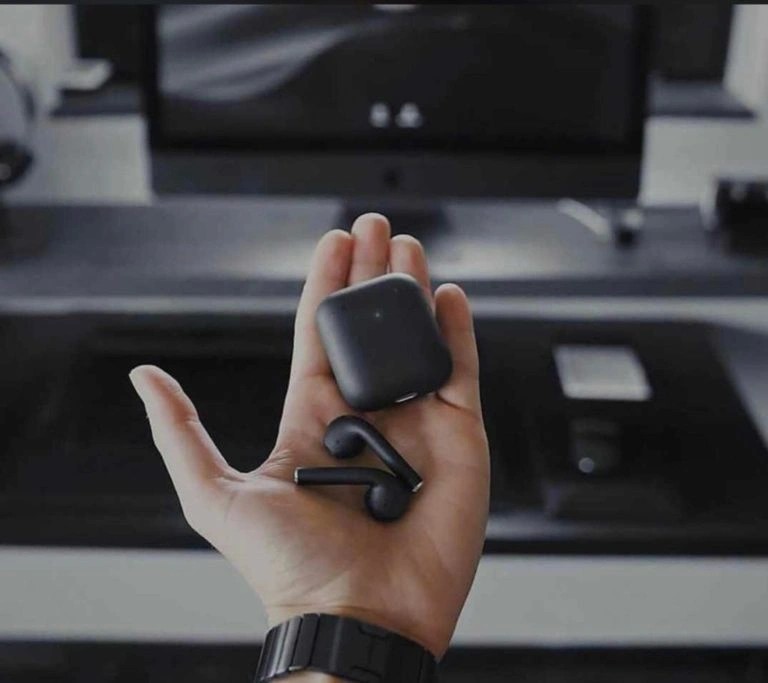 Black airpods online 2