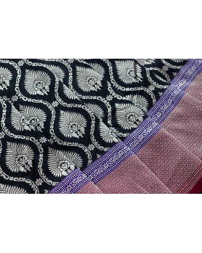 Leaf Black Banarasi Handloom Saree (Cutwork/Phekua)-2