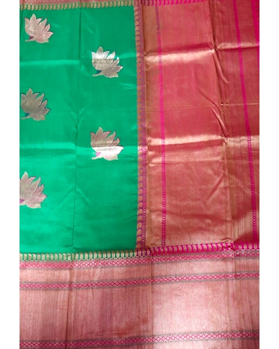 Green Meena Flower with Contrast iskutt Banarasi Saree with Blouse-6