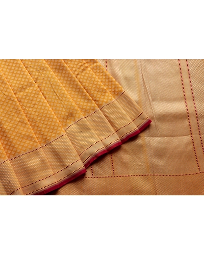 Yellow Chunri Booti Handloom Banarasi Saree-5