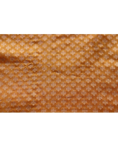 Yellow Chunri Booti Handloom Banarasi Saree-11
