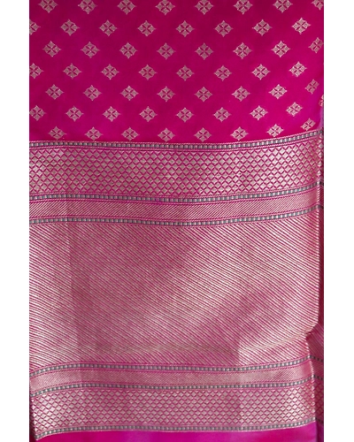 Magenta Chunri Booti Cutwork Handloom Banarasi Dupatta-7