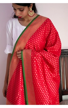 Red Booti Cutwork Handloom Banarasi Dupatta