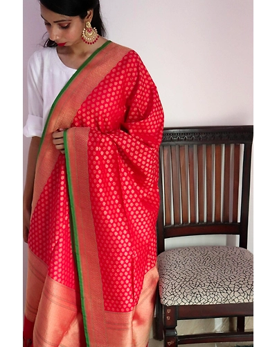 Red Booti Cutwork Handloom Banarasi Dupatta-3