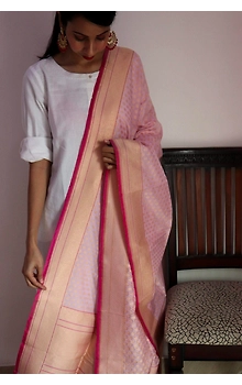 Light Pink Chunri Booti Cutwork Handloom Banarasi Dupatta