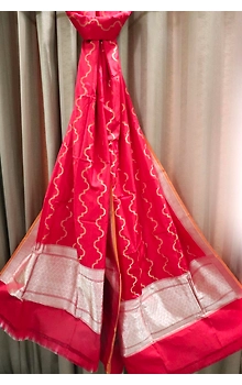 Red Cutwork Handloom Banarasi Dupatta