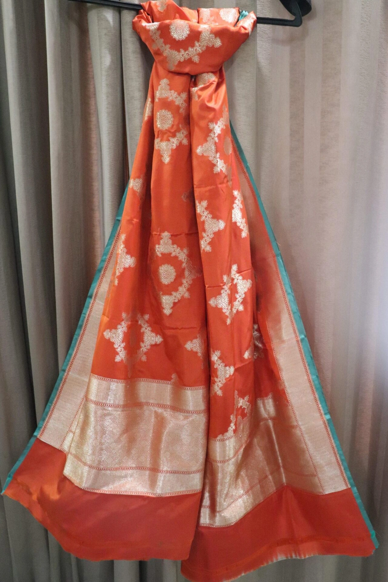 Orange Cutwork Handloom Banarasi Dupatta-1