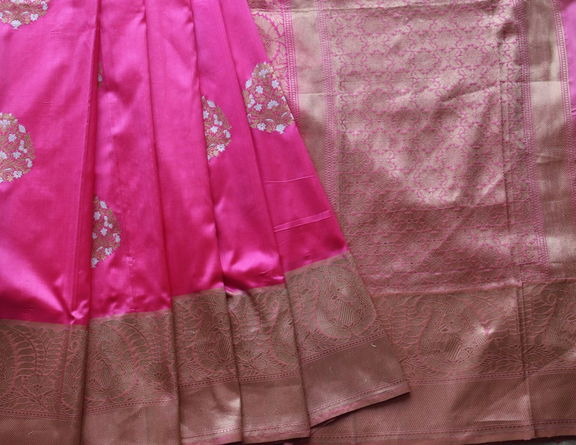 Pink Kadhua Flower Boota Handloom Banarasi Saree-4