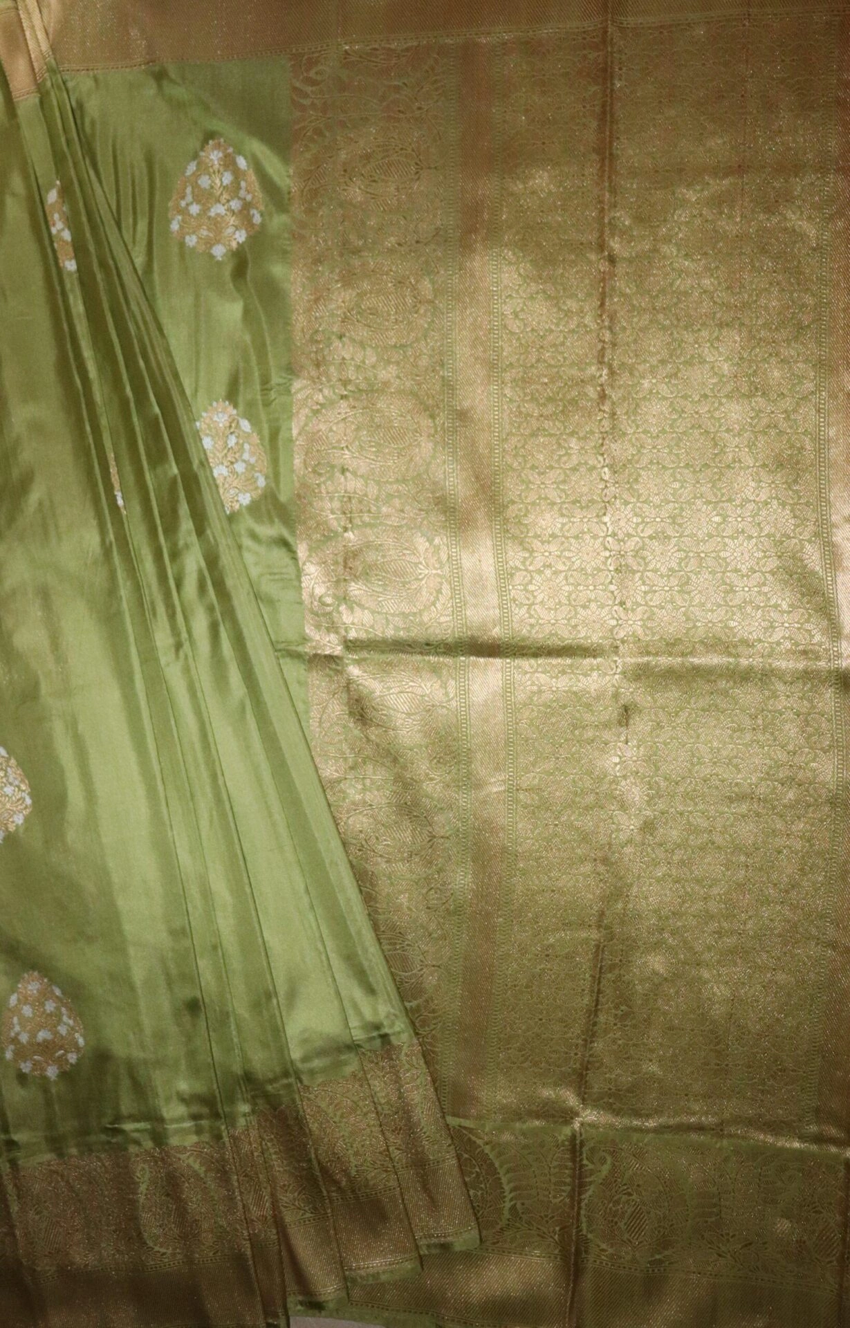 Pista Green Kadhua Flower Boota Banarasi Saree-1