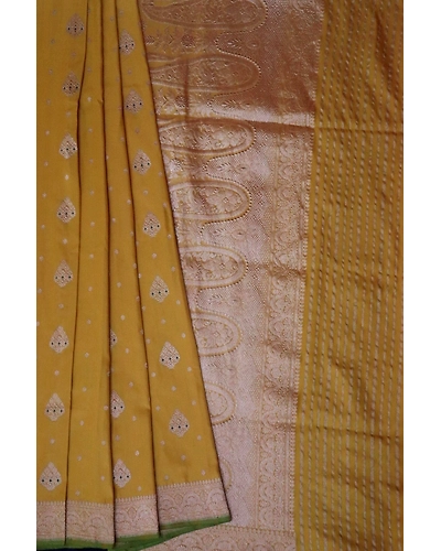 Mustard Yellow Gathua Booti Banarasi Handloom Saree-3