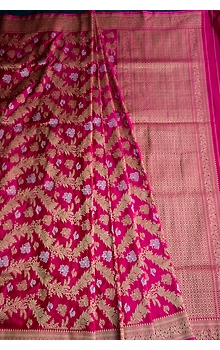 Magenta Lehariya Jangla Banarasi Handloom Saree