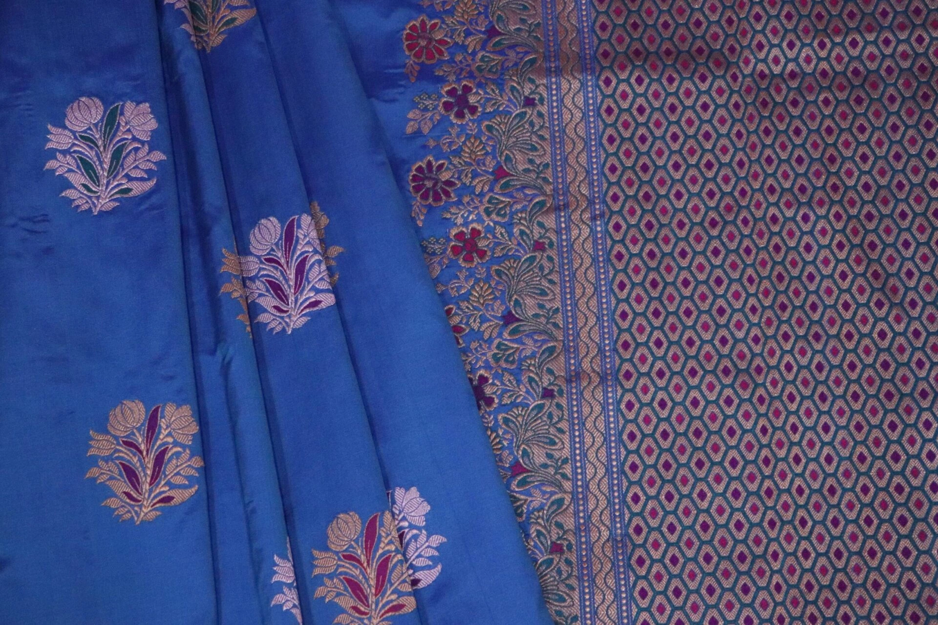 Blue Kadhua Flower Multicolor Meena Boota Kadiyal Banarasi Handloom Saree-3