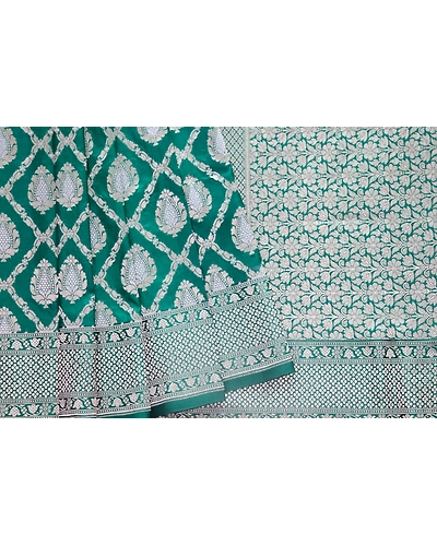 Dark Green Diamond Banarasi Handloom Saree-2