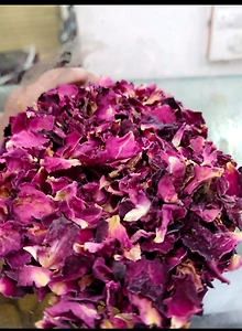 Rose petals (gulab patti)