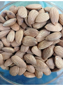 Bold Californian Almonds (Badam)