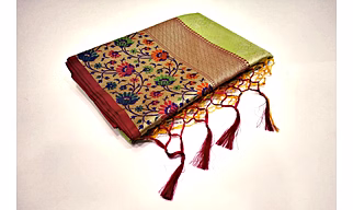 Tanchui Silk Saree Paithani Border