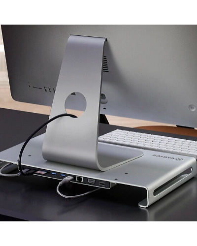 USB-C DESKTOP DOCKING STATION-1